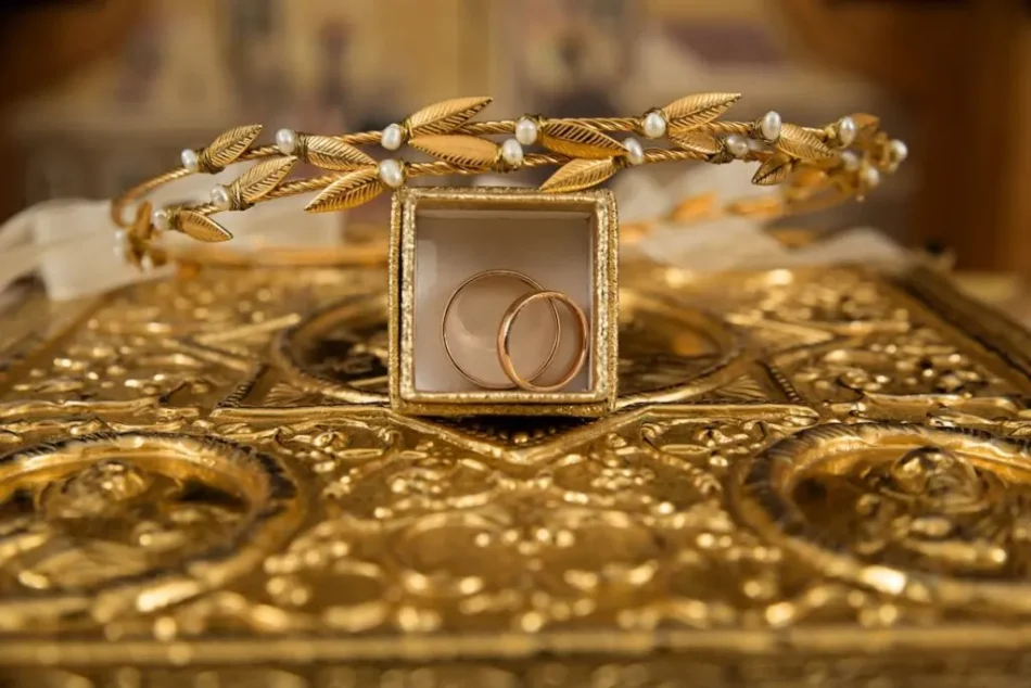 The Deceptive Boast: Wretchedness Masked as Wealth